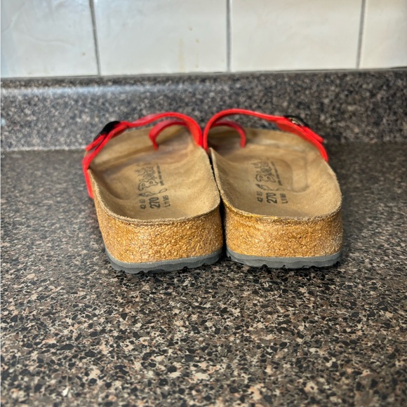 Birkenstock Birkies Majestic Red Like New Sandals Size Women’s 11 / M9 / EUR 42 - Picture 4 of 13
